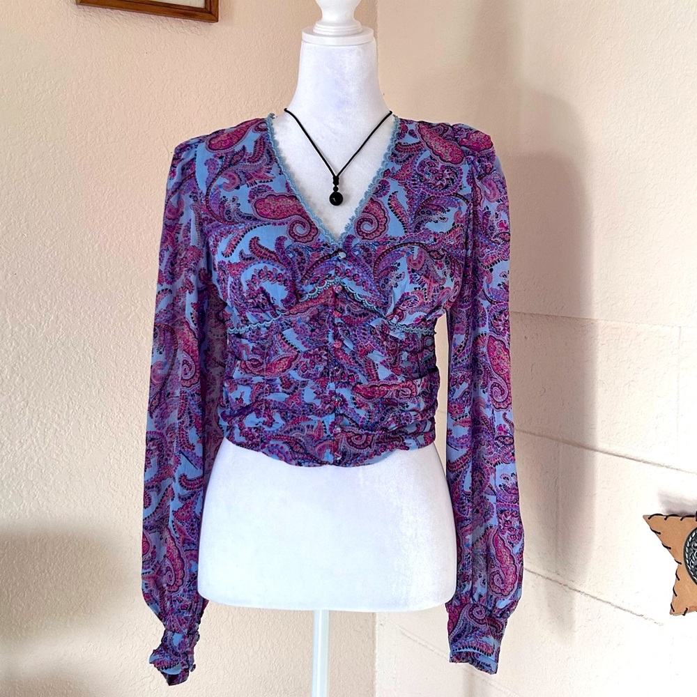 Jessica Simpson Long Sleeve Paisley Babydoll Women’s‎ Top. SM. NWT